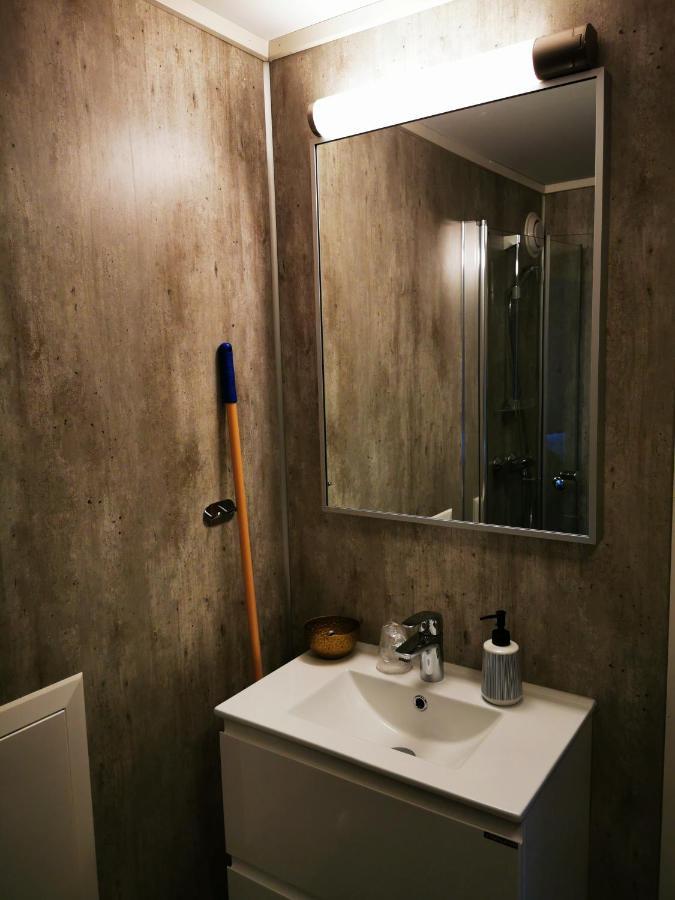 Henningsvaer Guesthouse Hotel Henningsvær